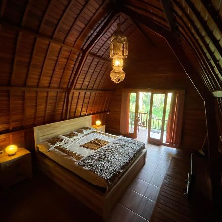 ホテル Sugita Wooden House パヤンガン エクステリア 写真
